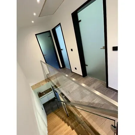 Casa vacanze In With Swimming Pool Zingst