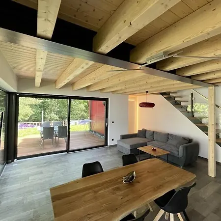 Casa vacanze In With Swimming Pool Zingst