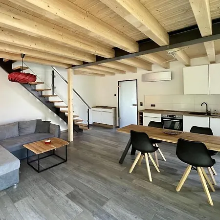 In With Swimming Pool